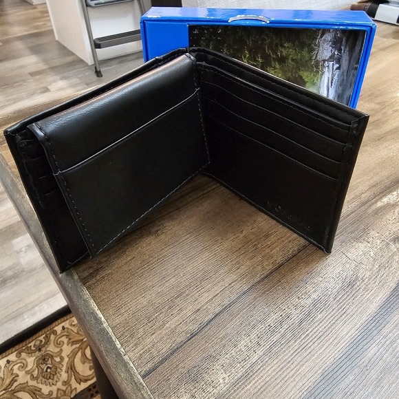 Columbia Wallet Style Rn 129919 In Black - Picture 4 of 6